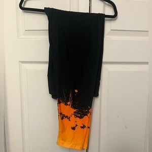 LULAROE Leggings Plus Size TC2 Black and Orange Splatter